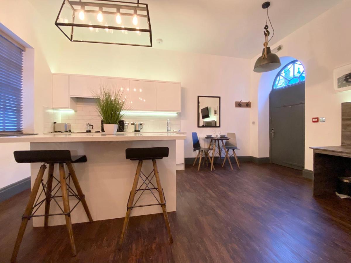 Studio At The Coach House Apartments 리즈 외부 사진